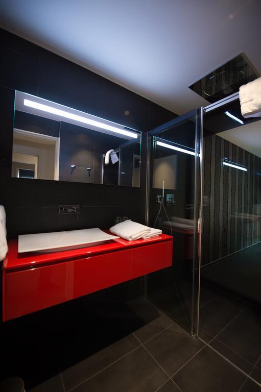 Le Cube Βίλα Profondeville Εξωτερικό φωτογραφία